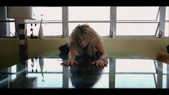 Shakira - La.Tortura.(ft. Alejandro.Sanz).BluRay.1080p.