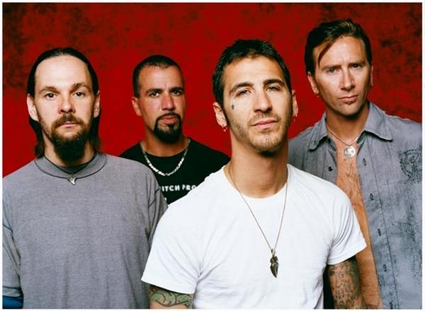 glitter-graphics.com. Robbie Mirrill, Tony Rombola, Sully Erna, Shannon Larkin. Godsmack is: Sully, Robbie, Tony, Shannon.