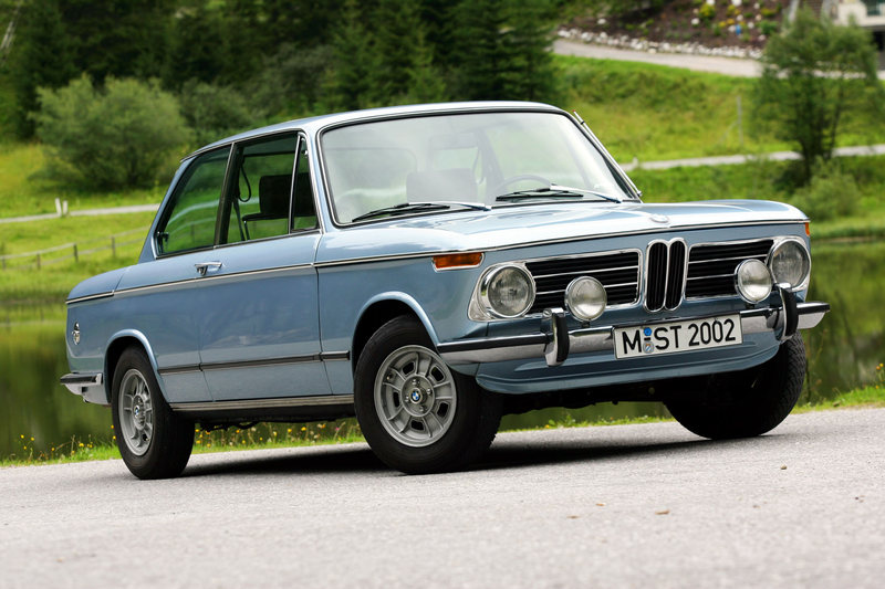 Bmw 2002 Stanced › Autemo.com › Automotive Design Studio